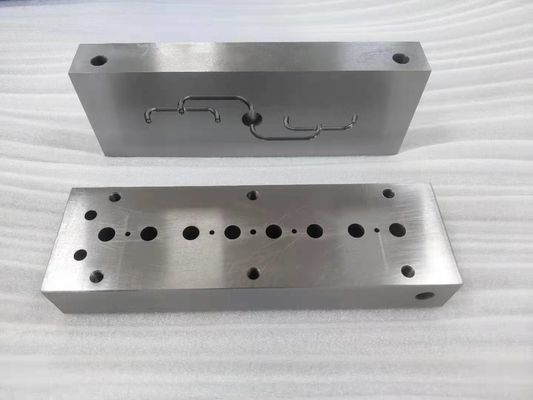 Base P20 de moule de conteneur pour le moule désinfectant de chapeau de jet