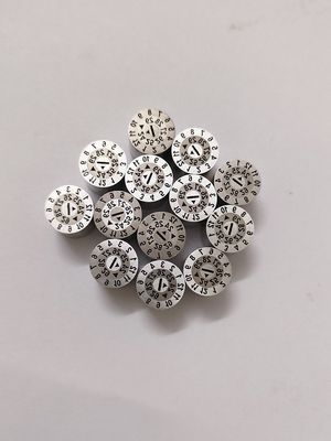 Tampons de date personnalisés à 3 niveaux - Broches de marquage de moule en acier inoxydable SUS420