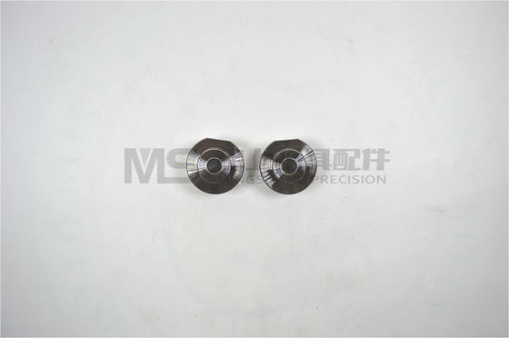 Components de moule de tube de rouge à lèvres à finition miroir.