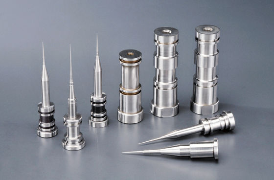 Composants de moulage en plastique de précision pour les cosmétiques d'emballage quotidien