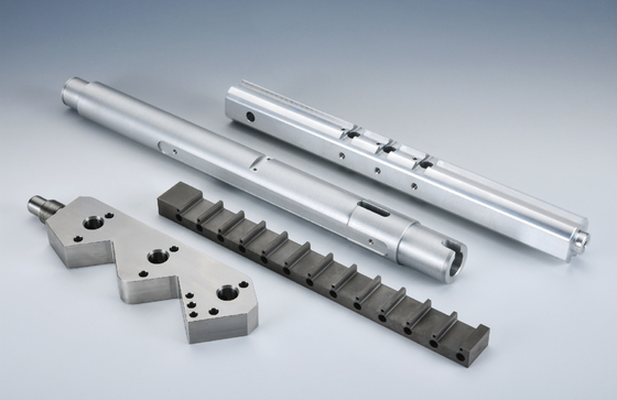 Fabrique de pièces d'usinage CNC de précision personnalisée - Spécialisée dans l'usinage CNC de précision et les pièces tournantes CNC