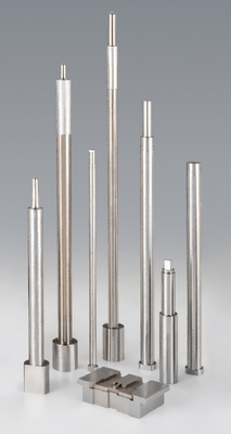 Noyaux de moules usinés CNC avec une tolérance étroite de ± 0,005 mm pour les applications de moulage par injection
