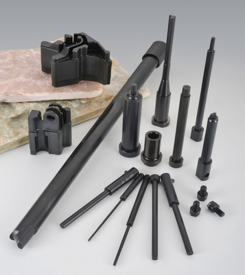 Noyaux de moules usinés CNC avec une tolérance étroite de ± 0,005 mm pour les applications de moulage par injection