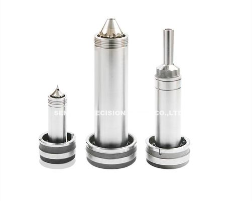 Les boutons de buse à chaud et les boîtiers de semoule.