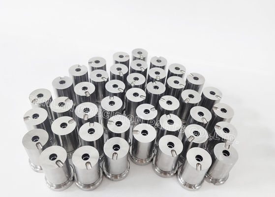 Des pièces de moule de haute précision.