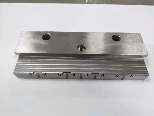 Base P20 de moule de conteneur pour le moule désinfectant de chapeau de jet
