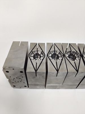 H13 (1.2344) Noyaux de moules de précision