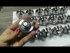 Noyau et empreinte de moule pour pièces moulées en plastique