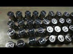 Composants de moule en plastique de dureté 50-52HRC, broches de cavité de moule avec EDM