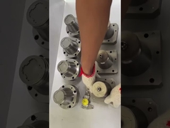 Le moulage par injection pliable de noyau de NAK80/SKD61 partie 46-56 HRC