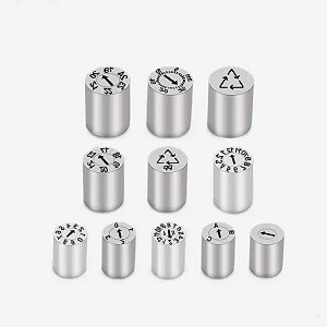 Pièces de moules en plastique DME Stampes de date standard remplaçables Date du moule Inserts de composant de moule Pins marqués