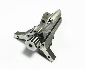 Le moule en plastique de Hitachi SKD61 partie le noyau pliant pour le moulage par injection de précision