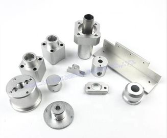 Commande numérique par ordinateur en aluminium de précision fraisant les pièces usinées pour la tolérance de l'équipement +/-0.05mm