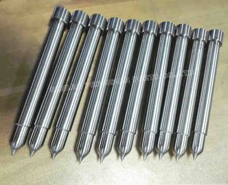 Goupilles matérielles de noyau de précision DIN JIS H13 pour le service de bâti de Plactic