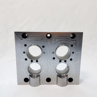Composants de moulage par injection d'astuce de Tin Coated For Laboratory Pipette de noyau de moule de seringue de HSS de haute précision